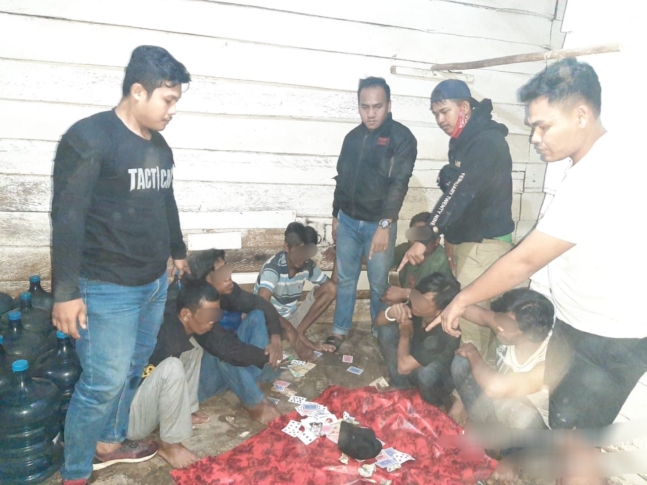 Kasus Judi Remi, Enam Orang Ditangkap