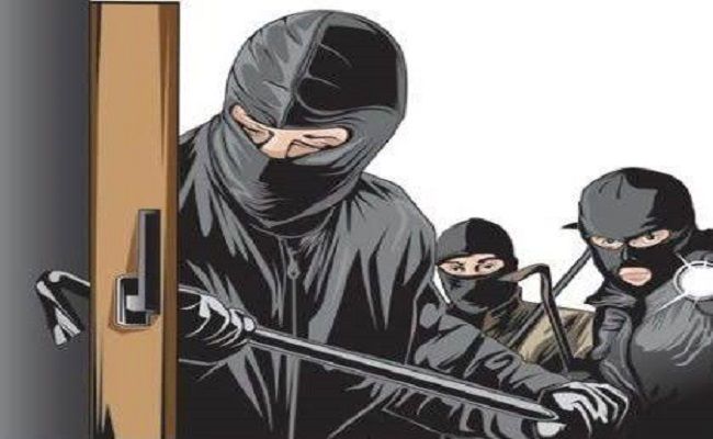 Kawanan Spesialis Pencurian Gudang Manfaatkan Orang Dalam