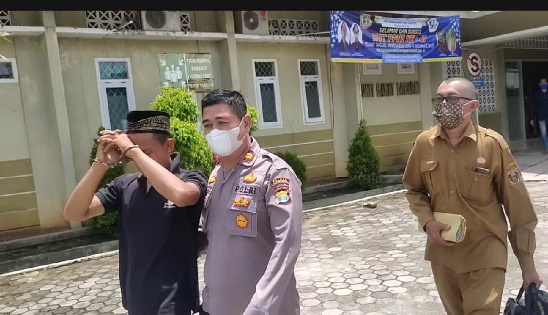 Pemenggal Kepala Ayah Kandung Jalani Pemeriksaan Kejiwaan