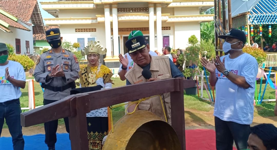 Pemkab Lamtim Dukung Keberadaan Pasar Rakyat