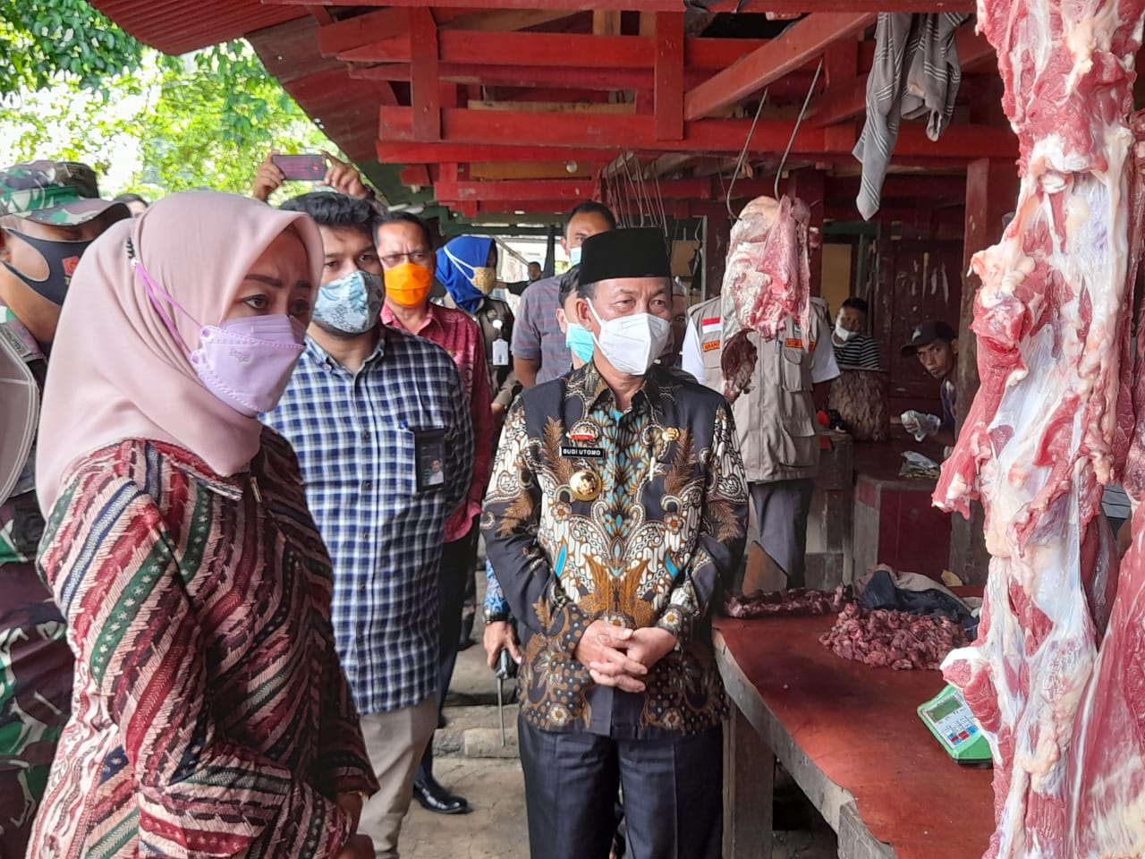 Jelang Puasa, Bupati Budi Utomo dan Forkopimda Sidak Pasar