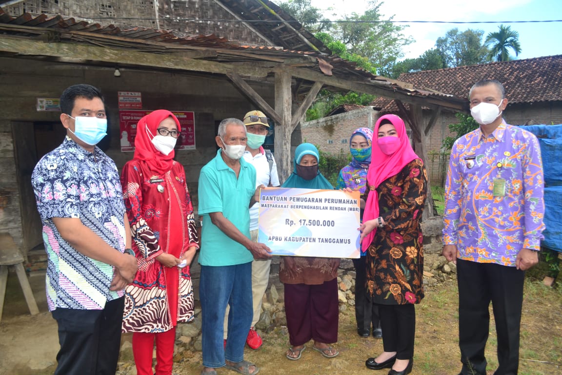 Pemkab Tanggamus Gulirkan Bantuan Bedah Rumah