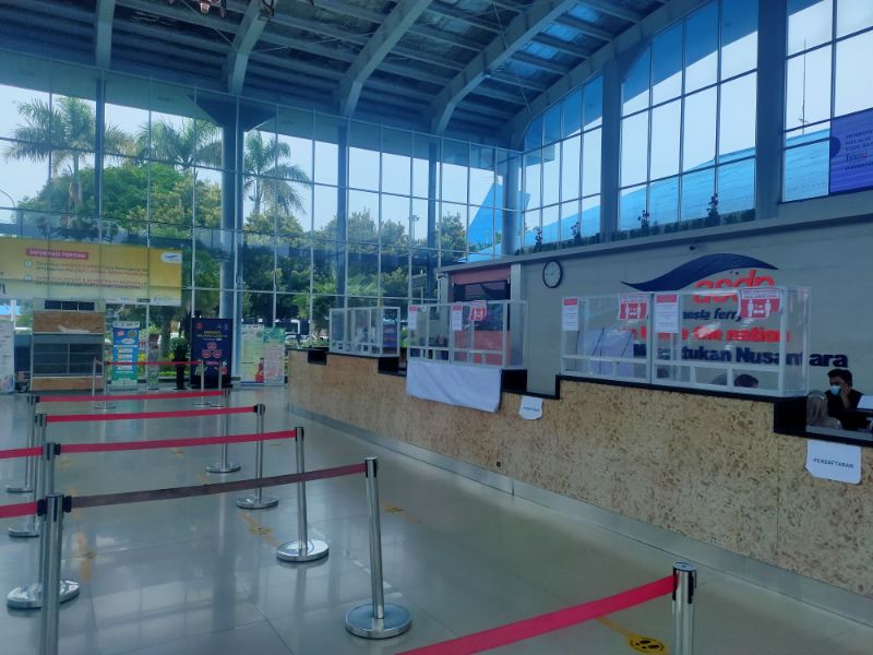 Hari Pertama Penyekatan, Masih Ada 1.300 Orang Menyeberang ke Pulau Jawa