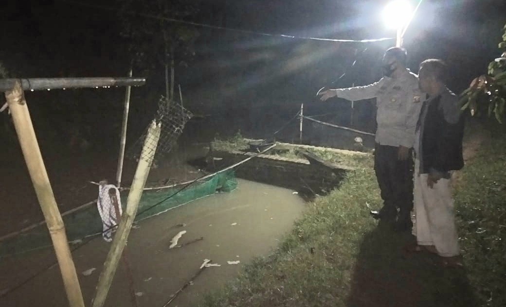 Lapor, Dinding Irigasi Way Tebu I Jebol !