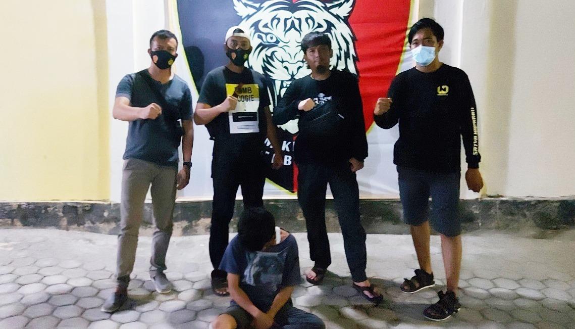 Gasak Motor di Depan Toko, Ditangkap di Depan Islamic Center