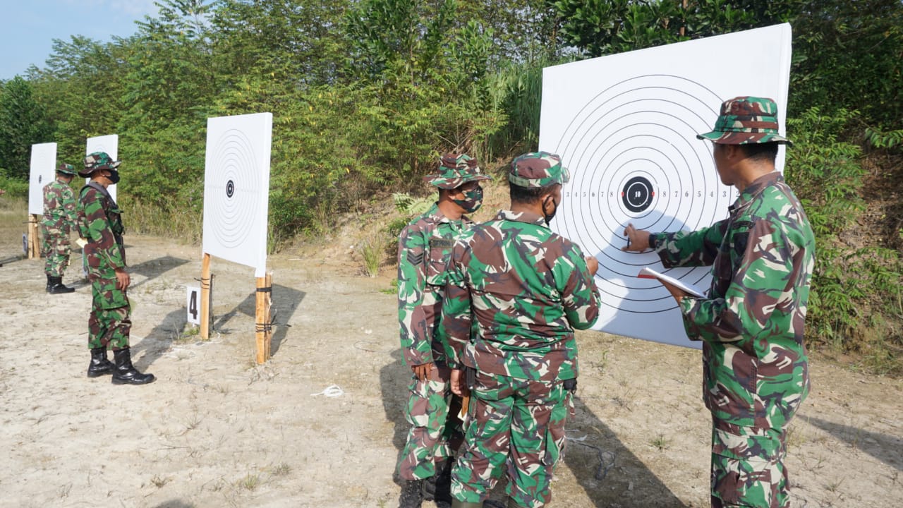 Kodim 0426/TB Asah Kemampuan Menembak
