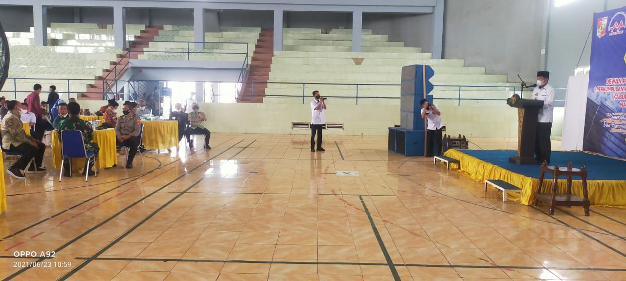 Aprozi Alam Lirik Pembangunan Lampura, Bupati Budi Utomo Janji Evaluasi Kinerja OPD