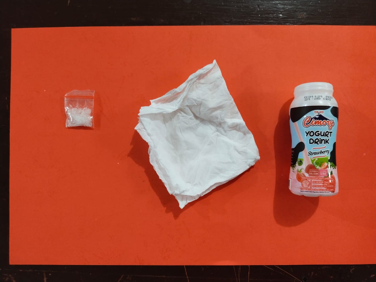 Polisi Tangkap Tersangka Narkoba Saat Berada di Rumah Makan
