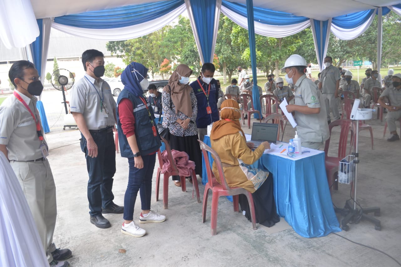 Ratusan Karyawan PT.Sugar Labinta Divaksin