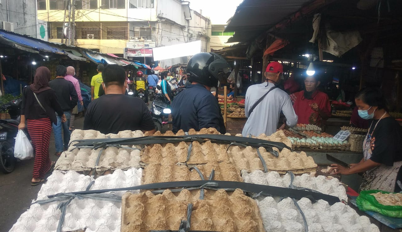 Masih Berjualan