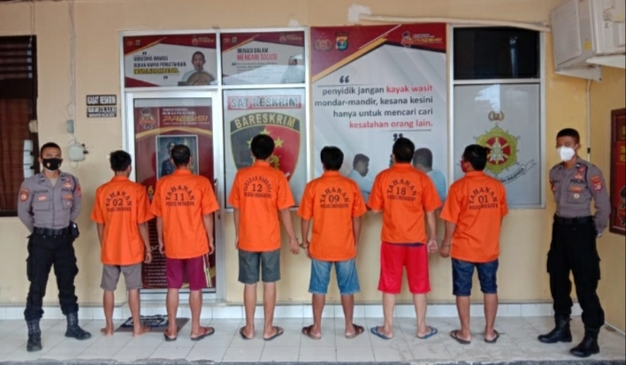 Hasil Pemeriksaan, Puluhan Batang Kayu Sonokeling Dari Register 21