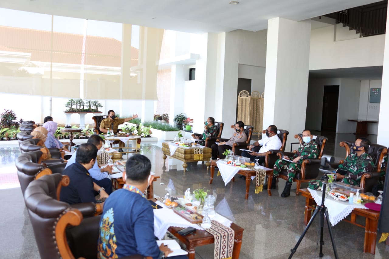 Gubernur Lampung Bentuk Tim Cegah Penyelundupan Benih Bening Lobster