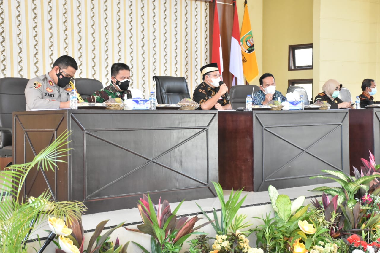 Lamtim Masuk Zona Merah, Bupati dan Forkopimda Gelar Rakor Dadakan