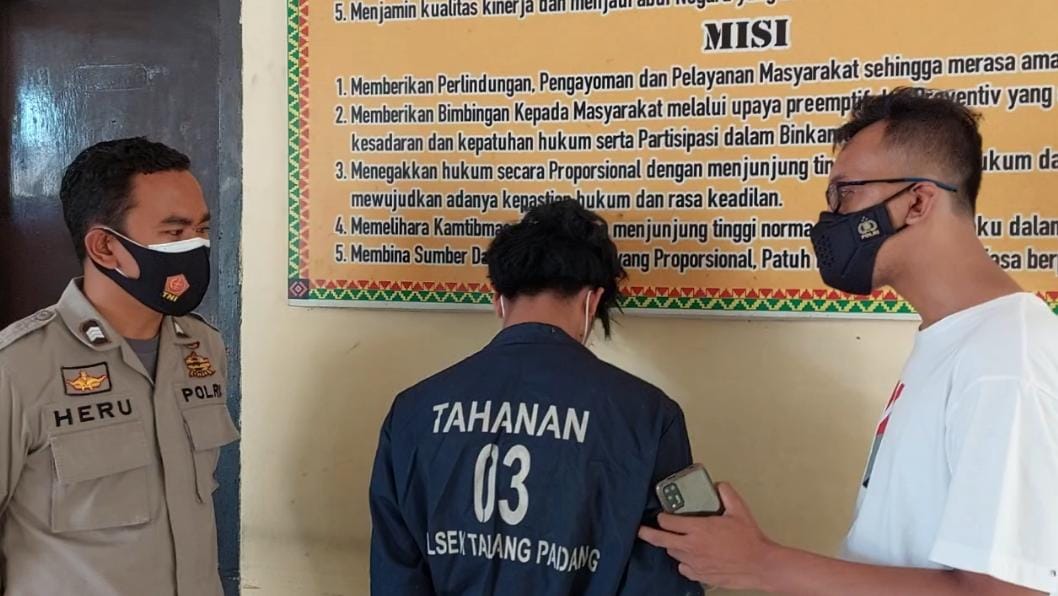 Butuh Uang Beli Rokok, Remaja Nekat Jambret Ponsel