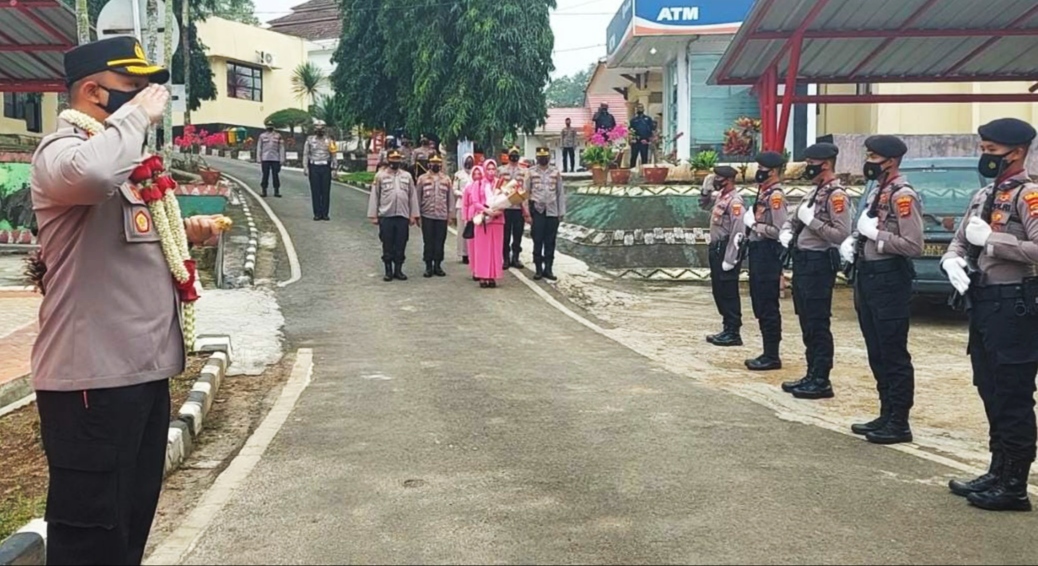 Selamat Jalan AKBP Oni, Selamat Datang AKBP Satya