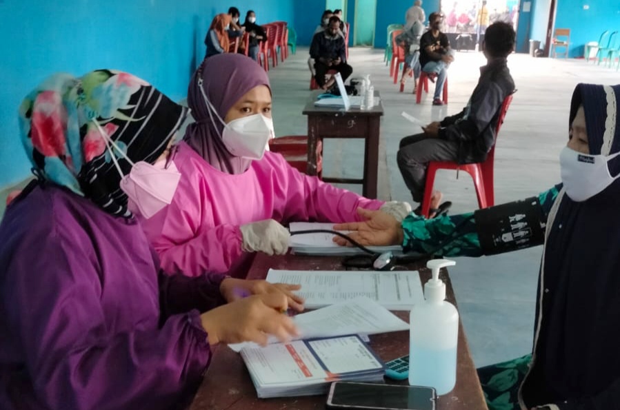 13.118 Masyarakat Umum Mendapat Vaksin Covid-19