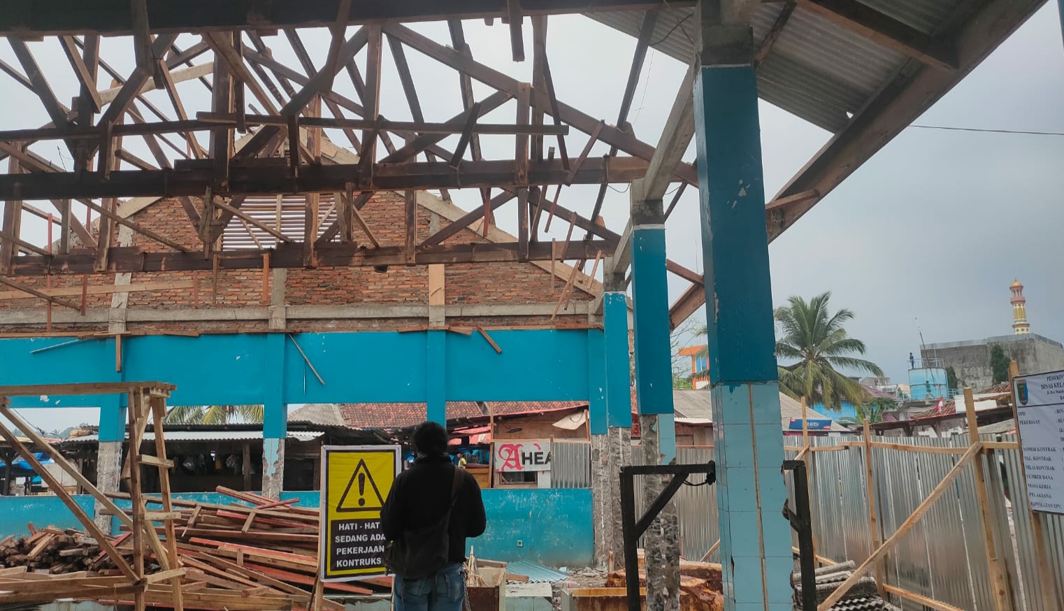 TPI Pelabuhan Perikanan Kotaagung Diperbaiki