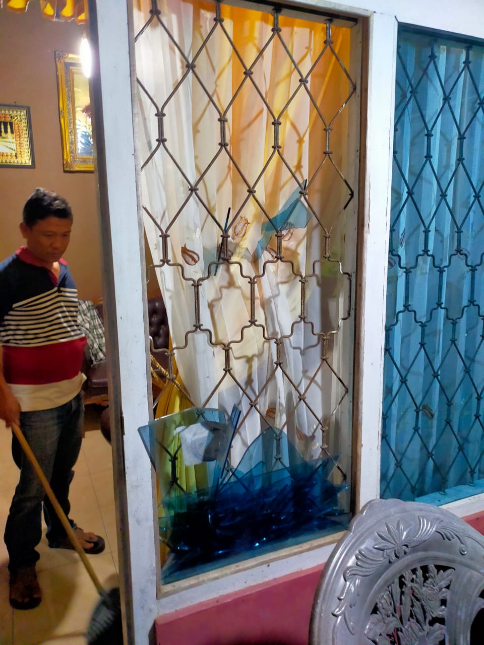 Diduga Rusak Rumah Mertua, Oknum Bidan di Padang Ratu Lamteng Dipolisikan