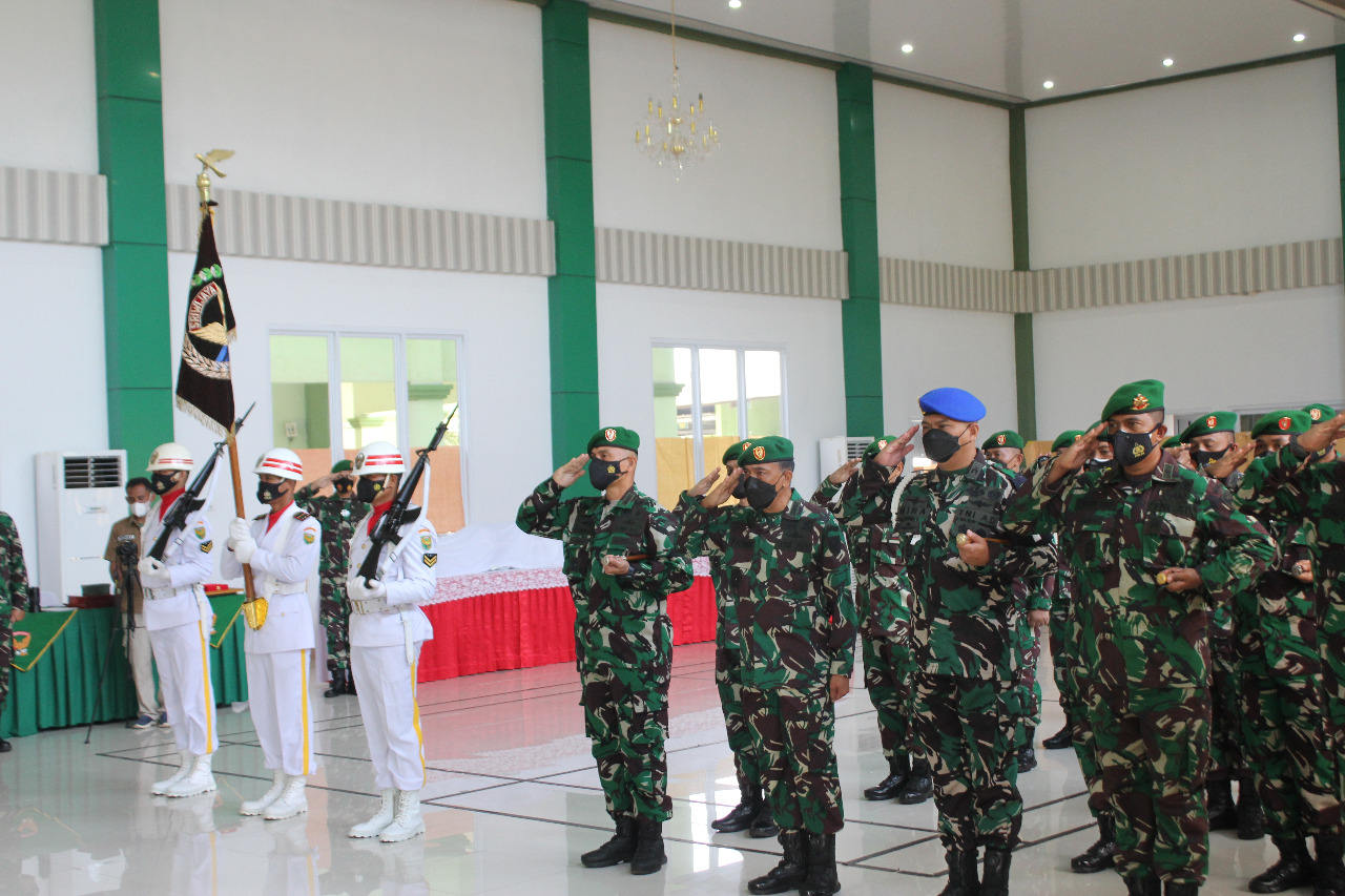 Dandim 0410/KBL Hadiri Giat Sertijab Kasrem 043/Gatam