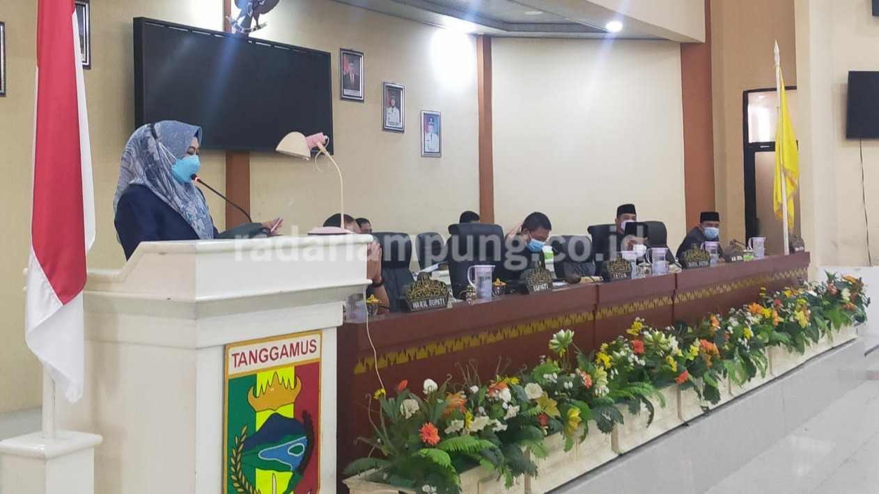 DPRD Tanggamus Gelar Paripurna Penyampaian RAPBD 2002