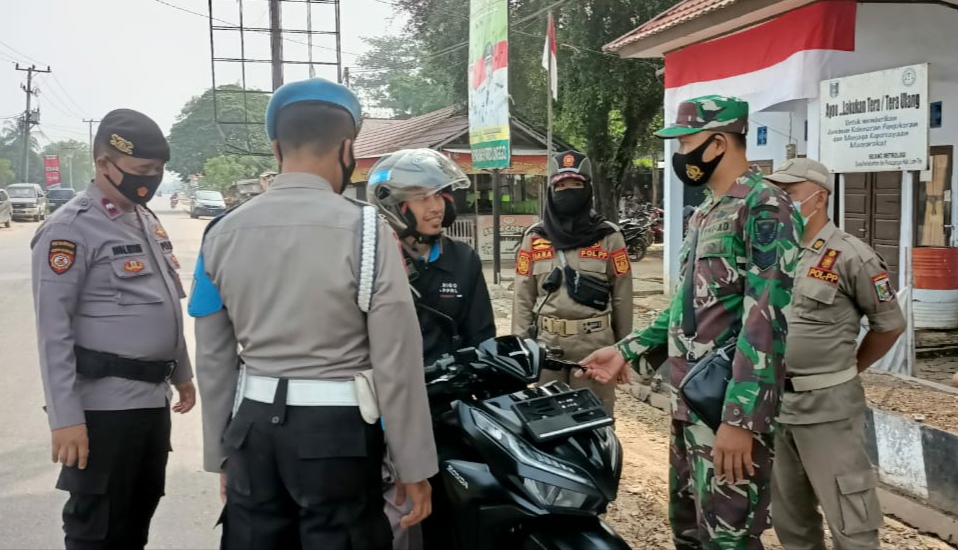 Banyak Warga Abai Prokes, Satgas Covid-19 Purbolinggo Gelar Operasi Yustisi