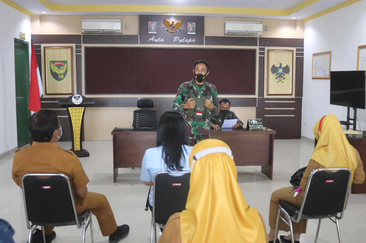 Bati Komsos Kodim 0410/KBL Berikan Pembekalan ke Siswa