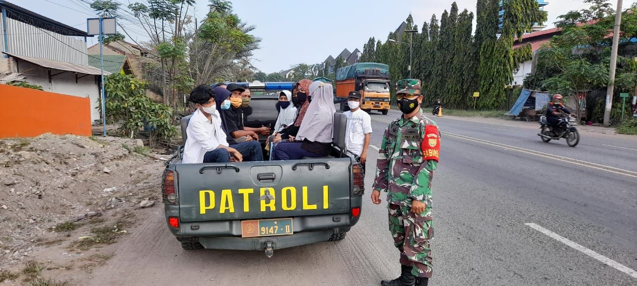 Koramil 410-01/Panjang Bantu Mobilisasi Warga Binaan Yang Melakukan Gebyar Vaksin