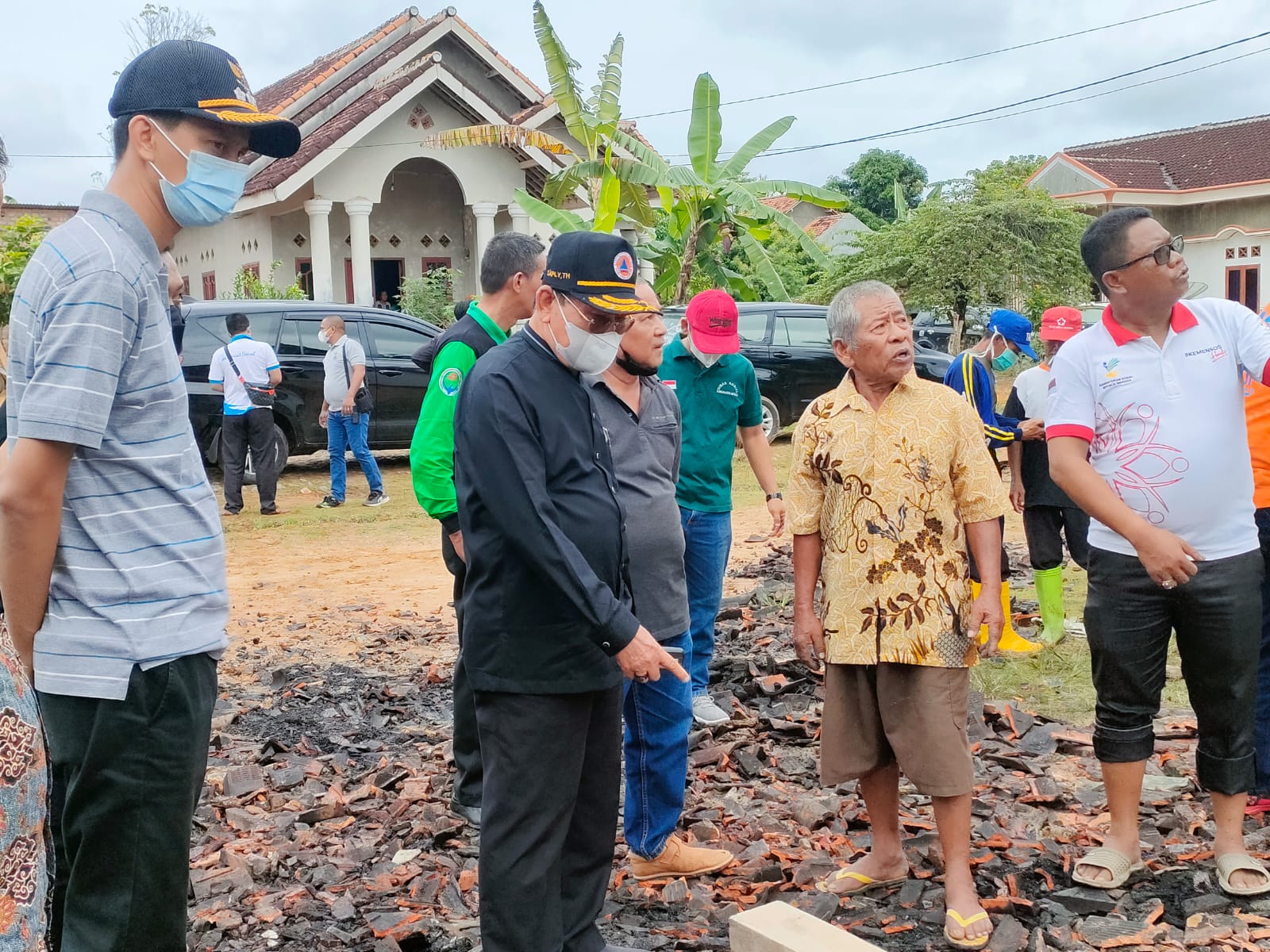 Bupati Mesuji Beri Bantuan Rumah Kebakaran