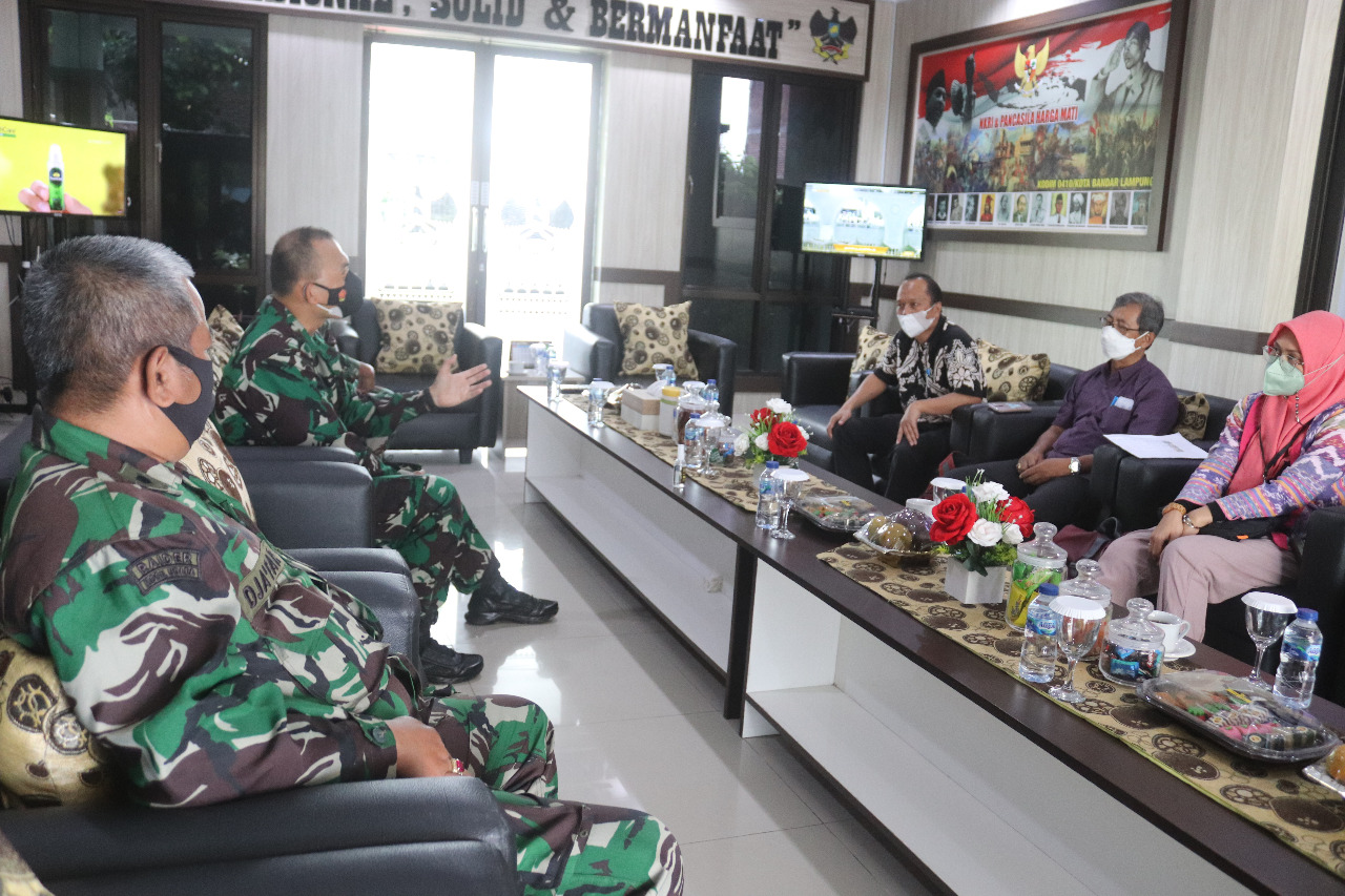 Kolonel Inf Romas Herlandes Sambut Kunjungan Tim BPKP Perwakilan Provinsi Lampung di Markas Kodim 0410/KBL