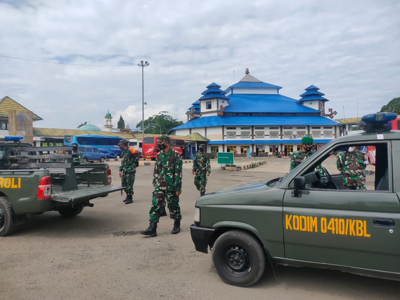 Tingkatkan Keamanan Wilayah Jelang Nataru 2022, Dandim 0410/KBL Bentuk 1 Peleton Tim Patroli SS-SB