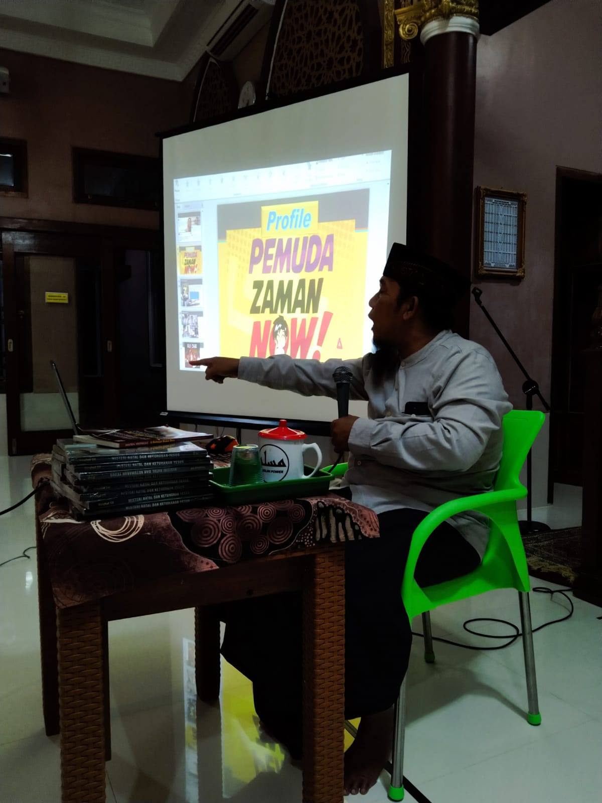 Tugas Orangtua Jaman Now, Tanamkan Rasa Bangga jadi Muslim Kepada Anak