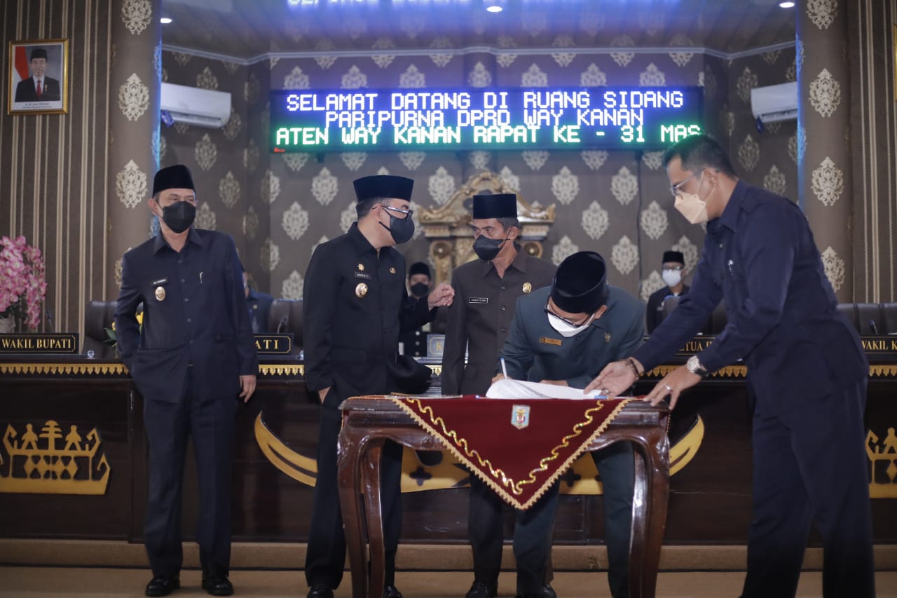 APBD TA 2022 Way Kanan Ketok Palu, Dikirim ke Pemprov untuk Evaluasi
