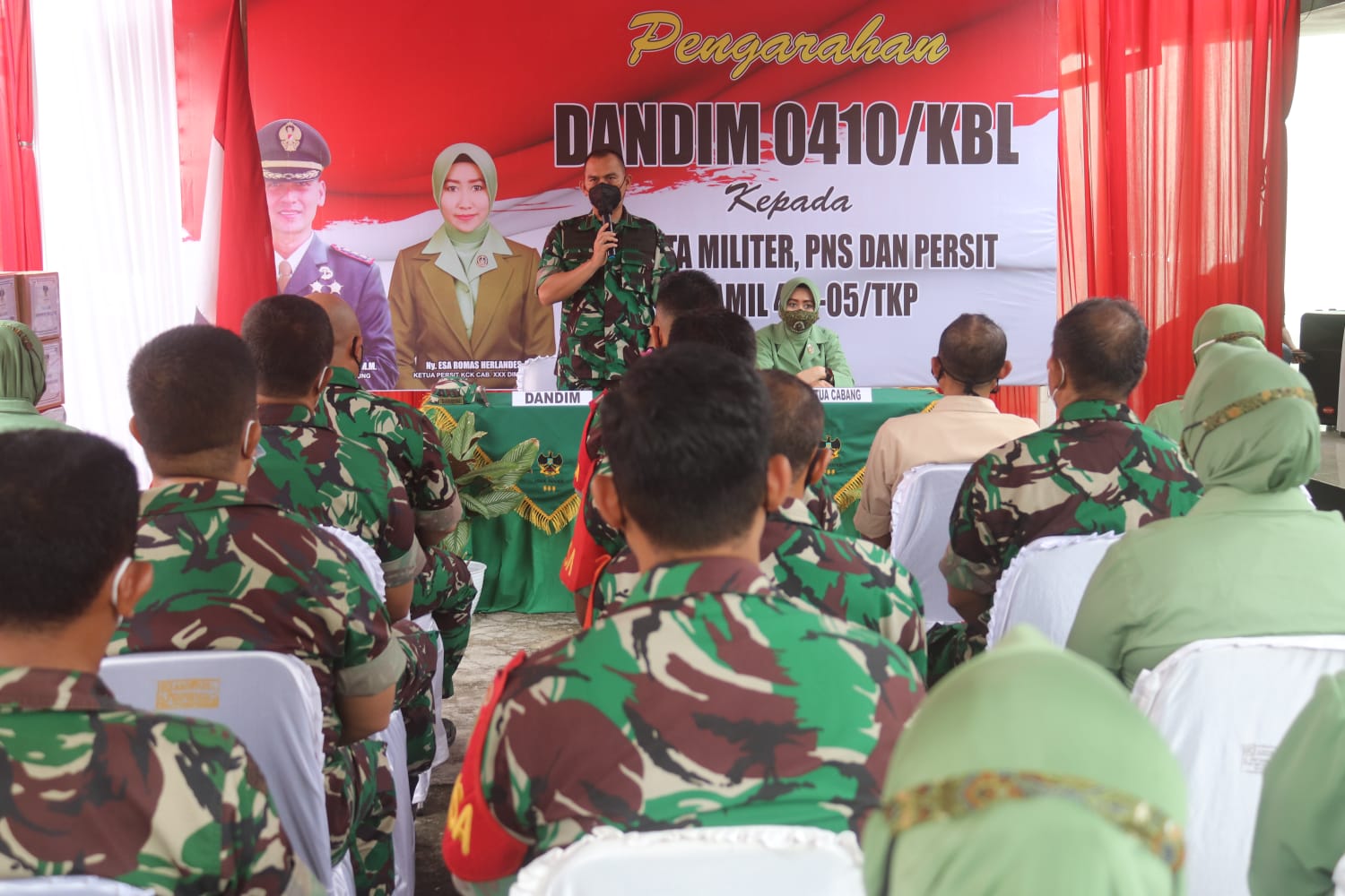 Tingkatkan Kekompakan dan Pererat Silaturahmi, Dandim 0410 KBL Beri Arahan Prajurit, PNS dan Persit Koramil 41