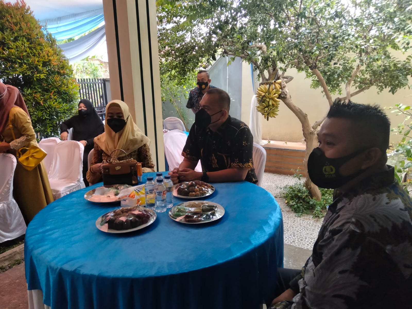 Dandim 0410/KBL Bersama Isteri Hadiri Undangan Pernikahan Putri ke Dua Sertu Suparmin