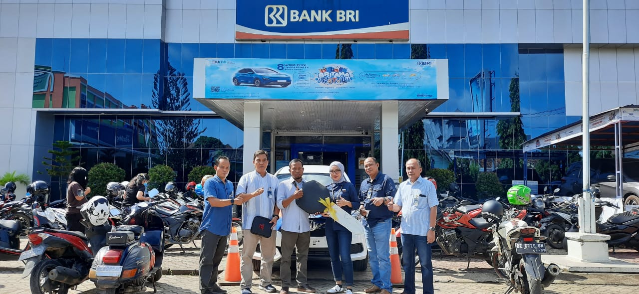 Selamat ! Warga Pringsewu Dapat Mobil dari BRI