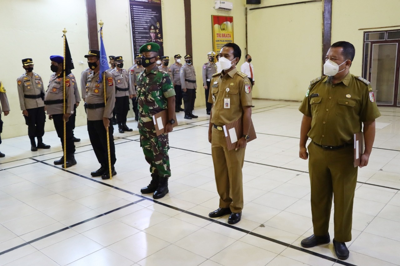 Giliran Satpolairud Terima Bendera Tengkorak, Polsek Rawapitu Kembali Dapat Reward