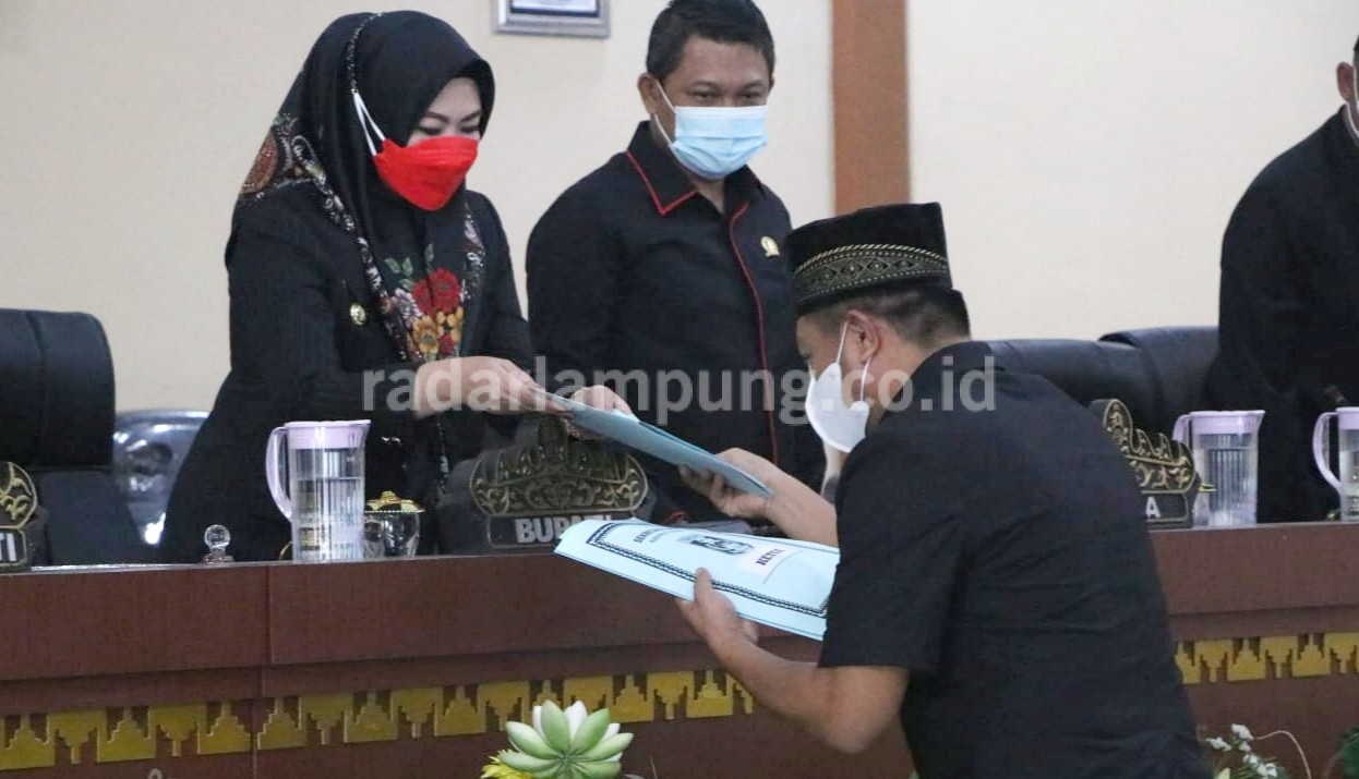 DPRD Tanggamus Setujui Raperda Perubahan RPJMD