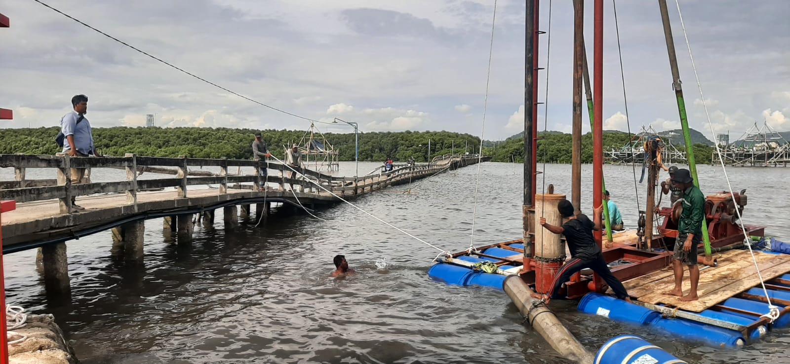 Dinas PU Optimis Rehabilitasi Jembatan Pulau Pasaran Rampung Sebelum Akhir Tahun