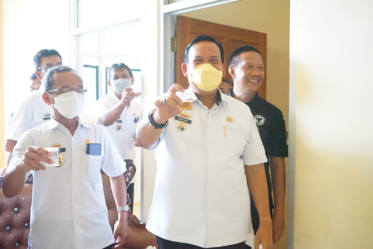 Pejabat Lamtim Jalani Tes Urine