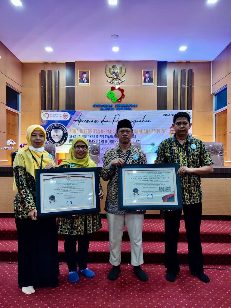 SMK-SMTI Raih Predikat WBK dari Kemenpan RB