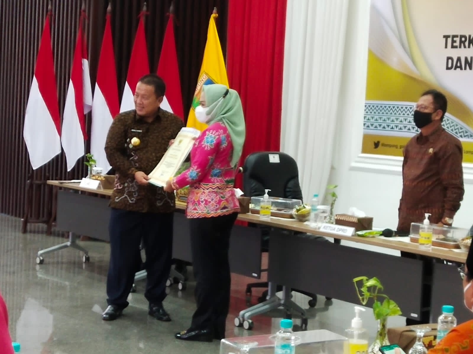 Selamat! Pemkab Tuba Tutup Tahun dengan Penghargaan Dari Gubernur