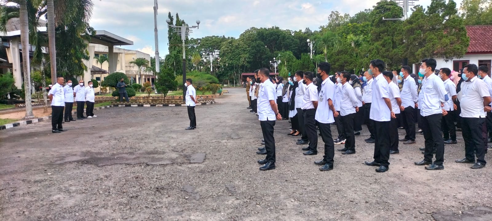 Apel Perdana, Ini Pesan Sekwan Lamtim Kepada ASN Sekretariat DPRD