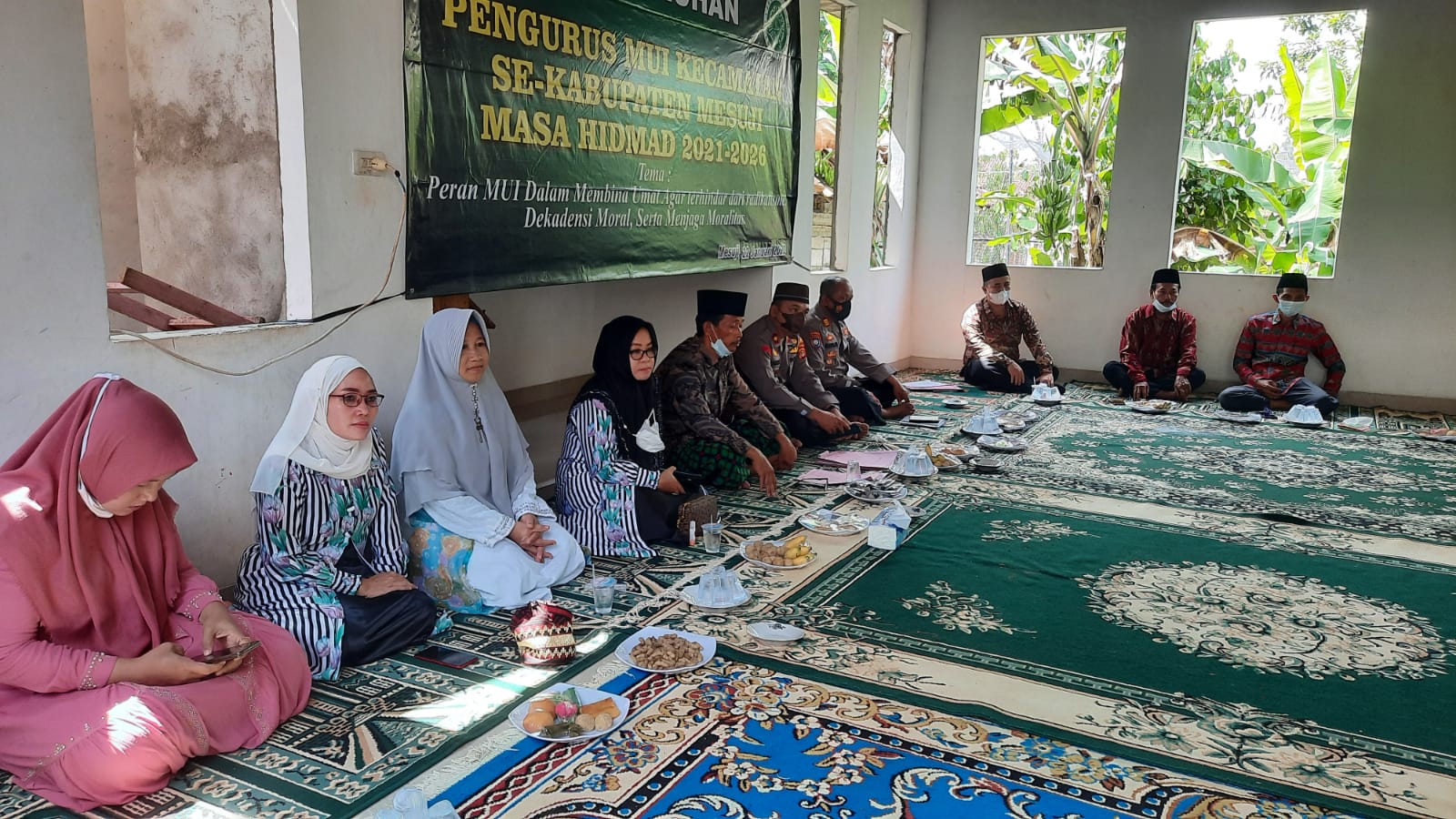 Pengurus Kecamatan Dikukuhkan, Ini Pesan Ketua MUI Mesuji