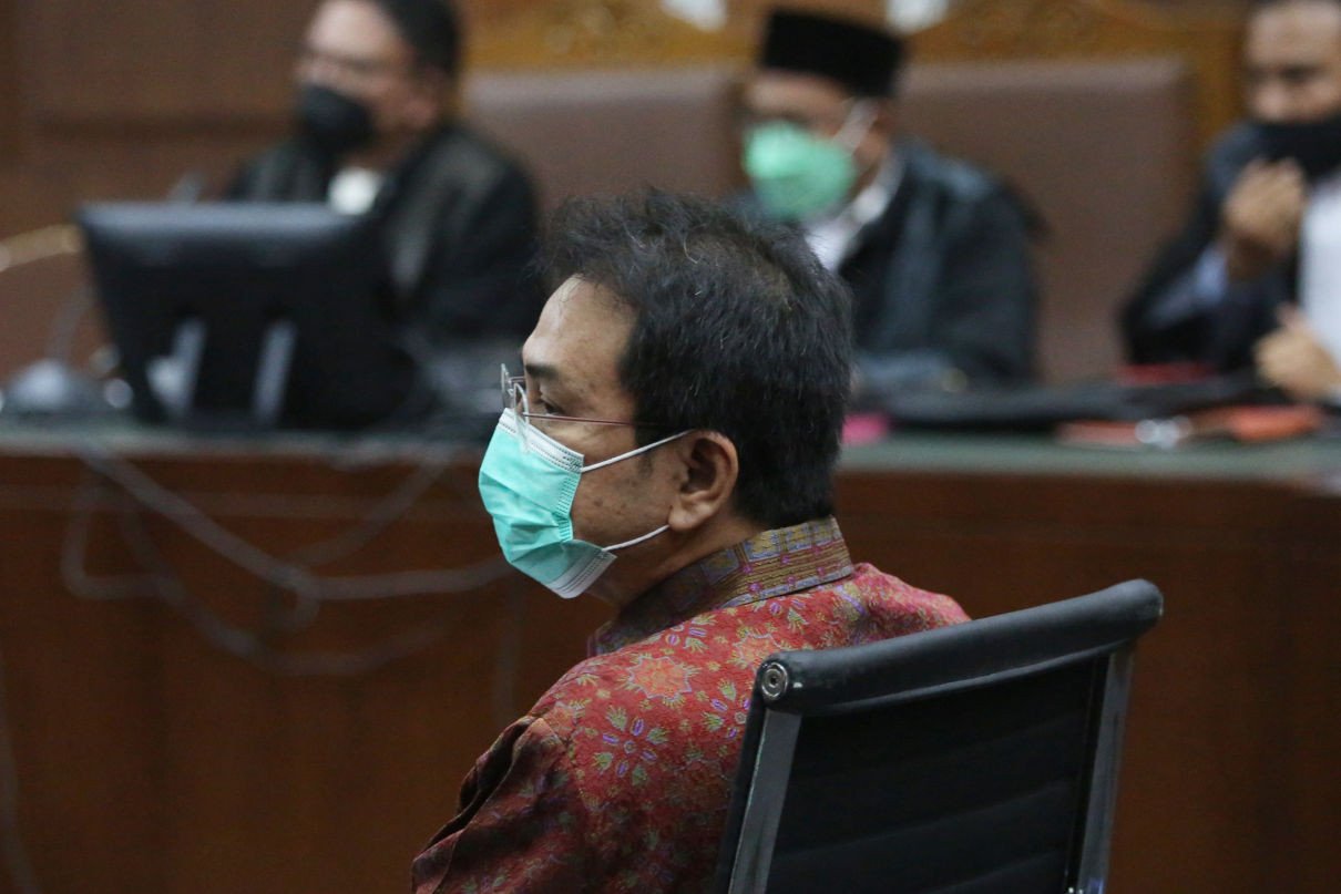 Majelis Hakim Tunda Sidang Putusan Azis Syamsuddin