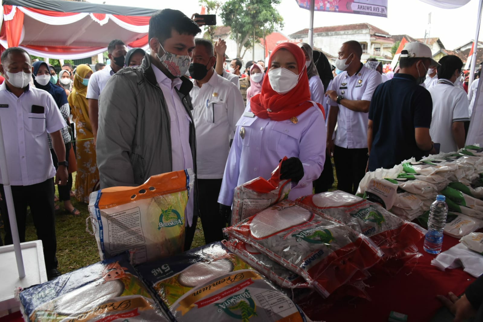 Pemkot Bandarlampung Mulai Gelar Bazar Murah, Wali Kota Imbau Jangan Ada Distributor Timbun Bahan Pokok