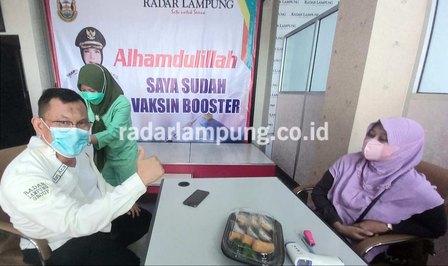 Keluarga Besar Radar Lampung Vaksinasi Booster Bersama Pemkot