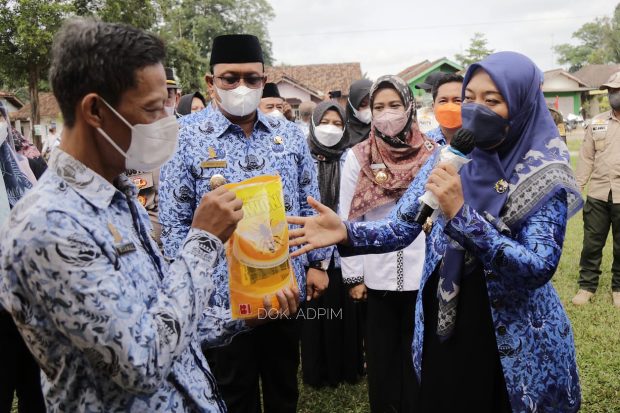 Wagub Nunik Beber Empat Langkah Tanggulangi Kemiskinan, Apa Saja ?