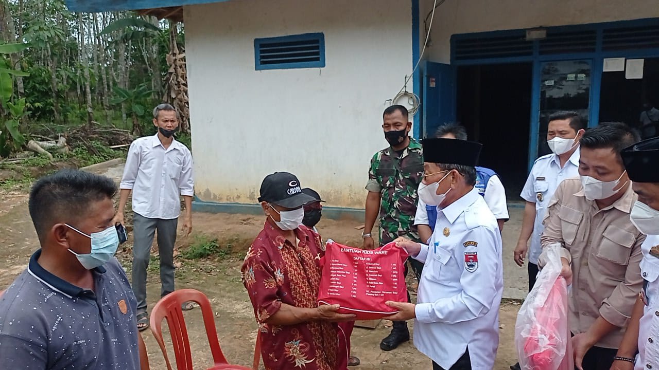 Bupati Mesuji, Bantu Korban Angin Puting Beliung