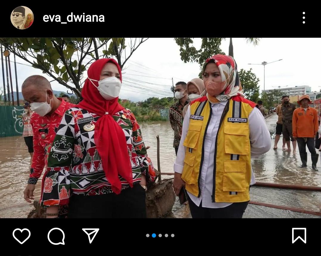 Tinjau Genangan Depan Lahan Living Plaza, Eva Isyaratkan Pelebaran Diameter Gorong-gorong
