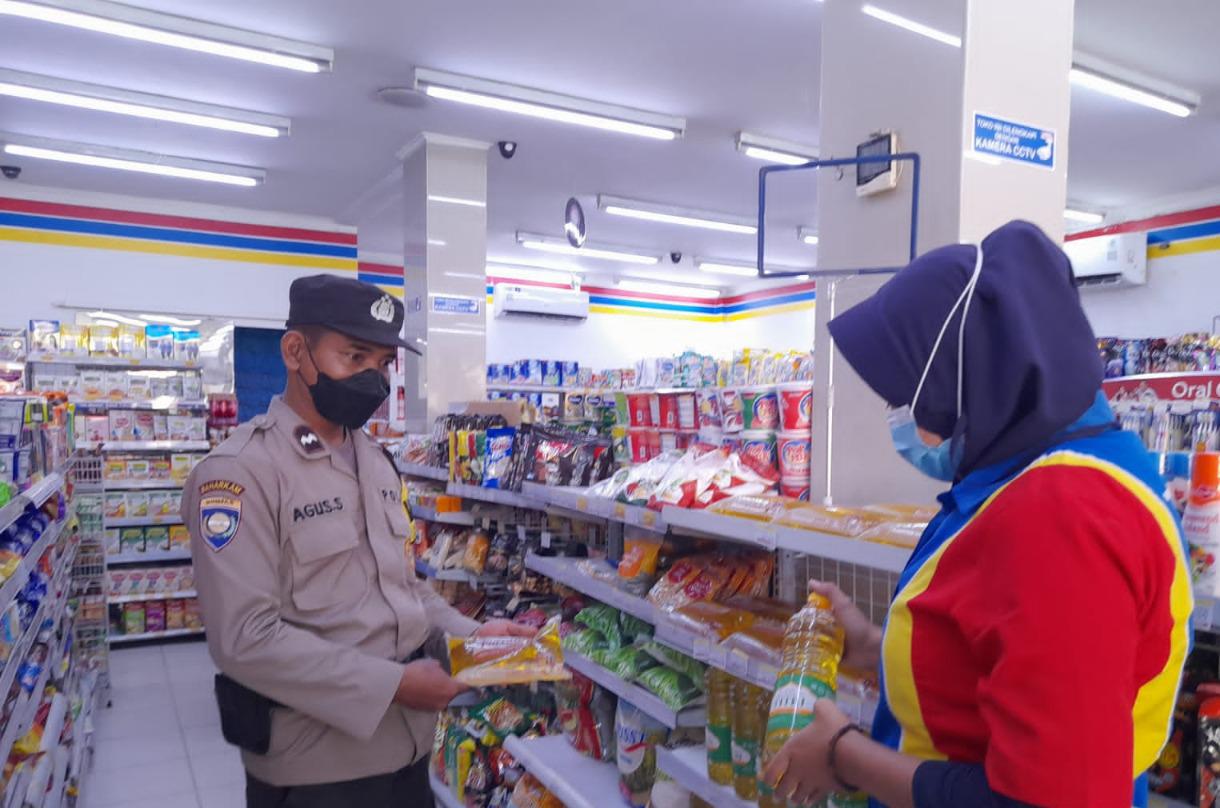 Cek Sembako Jelang Ramadan, Kompol Tatang: Jangan Coba-Coba Menimbun!